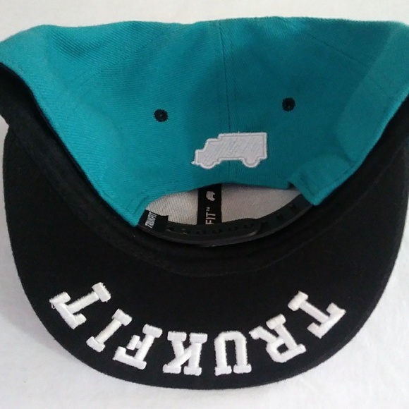 *SOLD!* TrukFit Snapback Hat - Picture 4 of 6